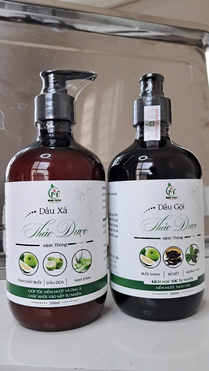 Dầu gội cho phụ nữ sau sinh Dầu gội cho phụ nữ sau sinh
